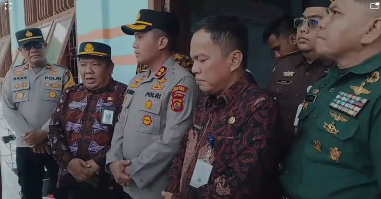 Tim Disdik Jambi didampingi Kapolres, Kejari saat turun ke SMKN 3 Tanjab Timur, Kamis (15/1/2026)