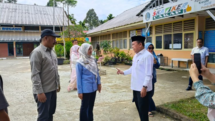 Kagumi Kemandirian SMK PP 3 Kerinci, Gubernur Al Haris: Sekolah Gratis, Siswa Justru Dapat Uang Saku