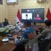 Bupati Jember memimpin Rakor respons isu kelangkaan BBM, Kamis (5/3/2026) malam. (Foto: Teamwork)