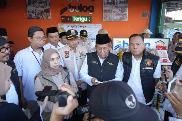 Jelang Idul Fitri 1447 H, Wagub Jambi Pastikan Harga Bahan Pokok di Pasar Angso Duo Stabil