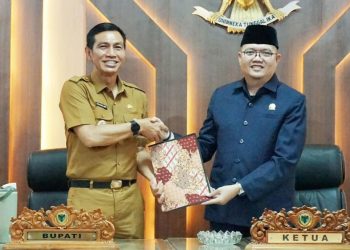 Terima Rekomendasi LKPJ 2025, Bupati Fadhil Arief Warning OPD Segera Lakukan Perbaikan