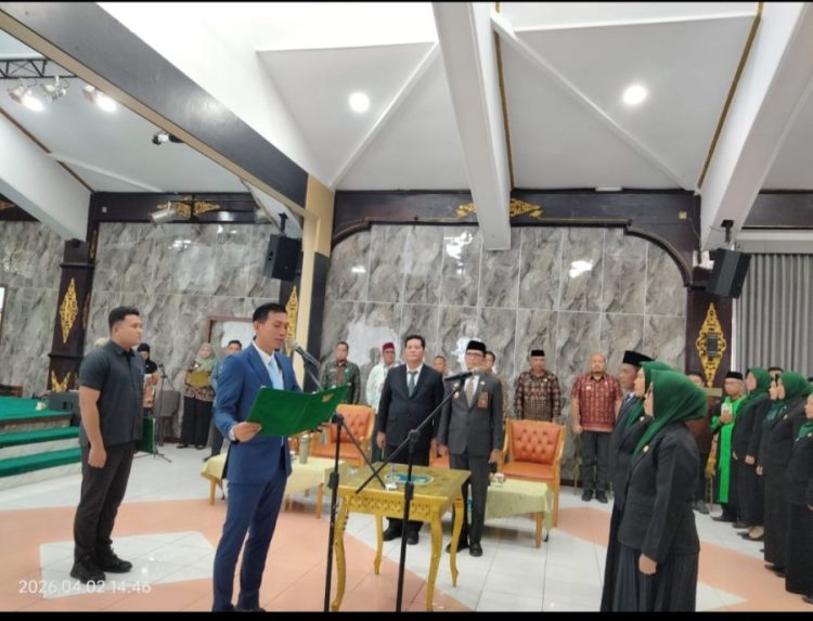 Perkuat Sektor Kesehatan, Bupati Fadhil Arief Lantik 18 Pejabat Strategis di Batang Hari