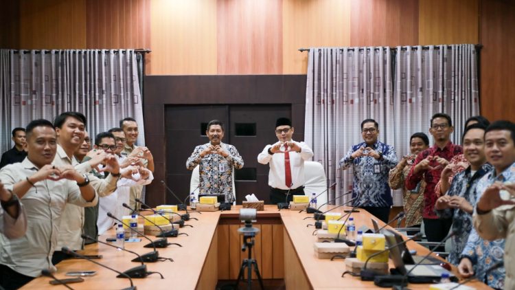Pertemuan Kepala Kantor Wilayah Kementerian Hukum dan HAM Jatim dan jajaran Pemkab Jember, Jumat (10/4/2026). (Foto: Dok/Diskominfo Jember)