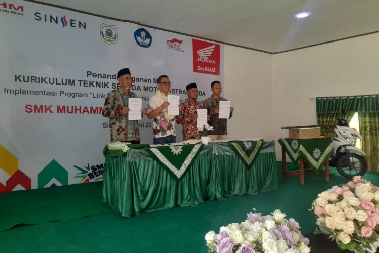 Perkuat Vokasi, SMK Muhammadiyah Singkut Gandeng AHM Terapkan Kurikulum Industri