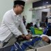 Pj. Sekda Jember saat menjenguk ASN yang sakit, Senin (20/4/2026). (Foto: Istimewa)