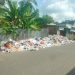 Sampah Meluber ke Jalan Depati Parbo Jambi, Warga Keluhkan Bau Menyengat dan Jalan Sempit