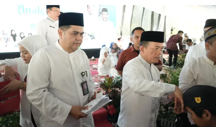 Rayakan 10 Muharram, Bank Jambi Berbagi Kebahagiaan dan Santuni 2.000 Anak Yatim