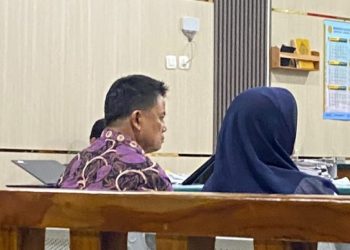 mantan Direktur Administrasi dan Keuangan (Dirak) Perumda Tirta Mayang, Sahat, dalam sidang lanjutan perkara pengadaan bahan kimia jenis sucolite, Kamis (30/7/2026)