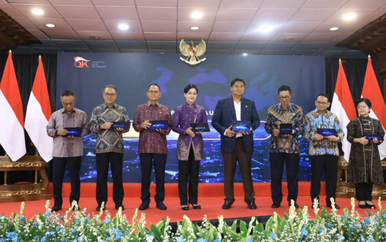 OJK Luncurkan Optimalisasi SLIK Perkuat Akses Pembiayaan UMKM dan Program 3 Juta Rumah 