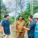 Anggota DPR RI Rocky Candra saat meninjau persoalan kelistrikan di Kec Alam Barajo Kota Jambi, Selasa 28 Juli 2026 (Foto: Juanda/Ampar)