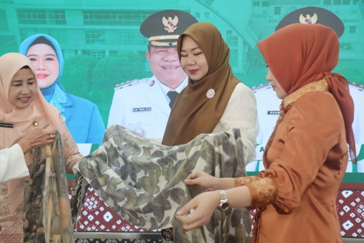 Peragaan Gambo Ecoprint di Muba, Dorong Masyarakat Ekonomi Mandiri