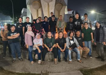 Jurnalis Jambi Doa Untuk 5 Jurnalis Hilang Kontak di Selat Sunda Saat Peliputan Aktivitas Arupsi Gunung Anak Krakatau