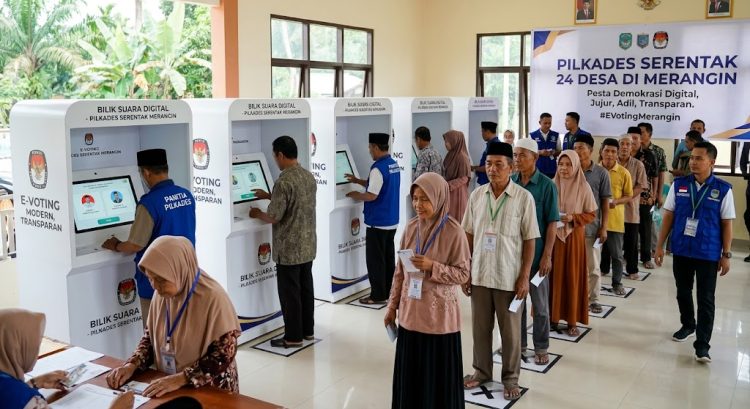 Ilustrasi Pilkades serentak di Merangin 2026 dengan sistem E-Voting/ Foto: Ampar